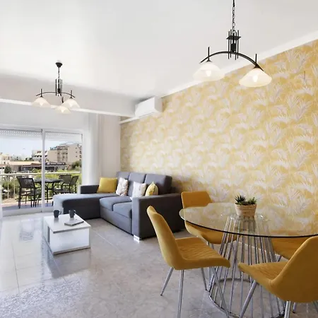 Lili's Apartment *